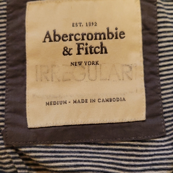 Abercrombie and Fitch junior long sleeve shirt - Picture 2 of 2